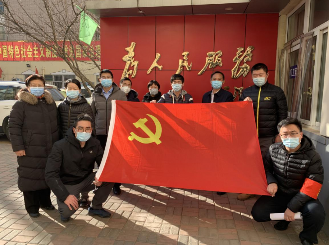 雷火电竞首页|阜康街道律师志愿者团队“抗疫”显担当(图1)